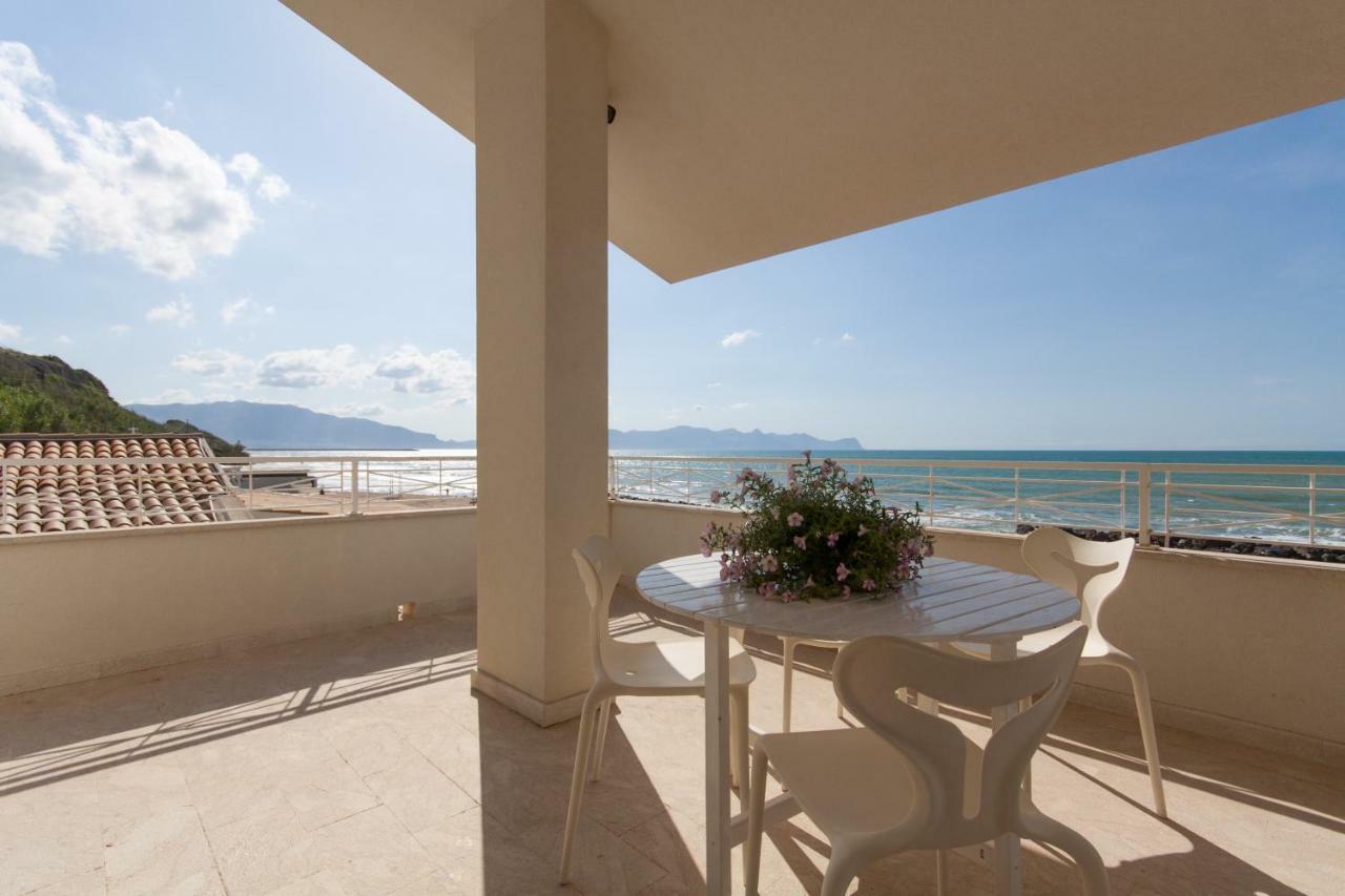 Aparthotel Terrazza Sul Mare Trappeto  Esterno foto