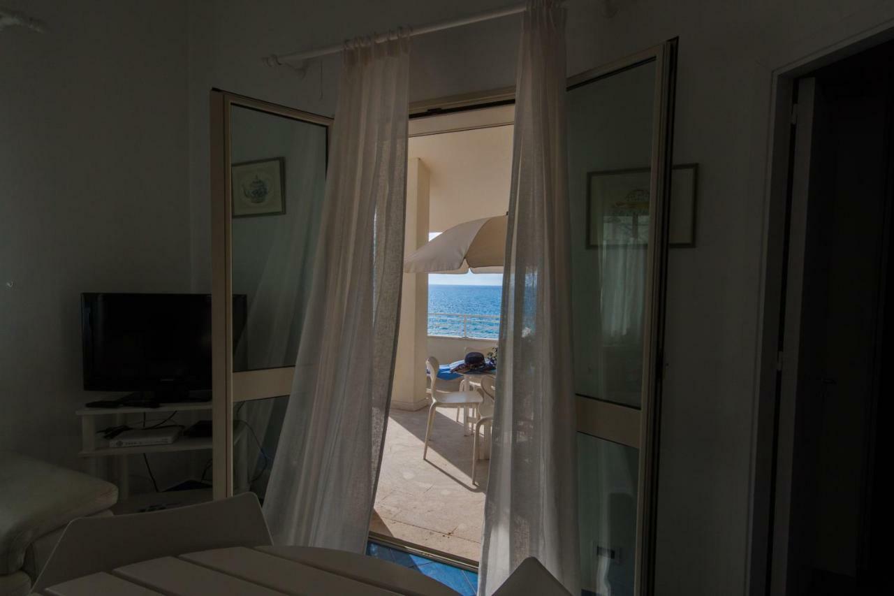Aparthotel Terrazza Sul Mare Trappeto  Esterno foto